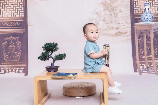 哈密宝宝反复发烧呕吐